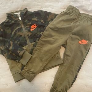 2pc Nike Outfit